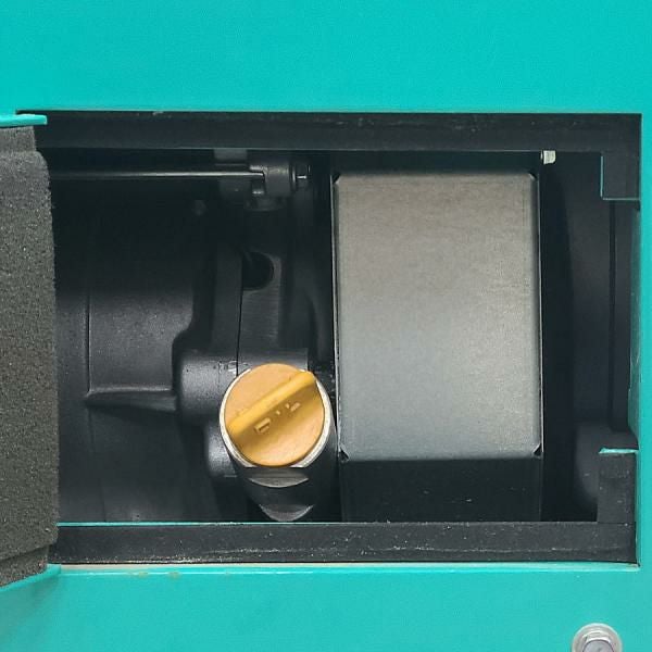YANMAR/ヤンマー G3500S-6E 3.5kVA ガソリンエンジン式 防音型発電機 