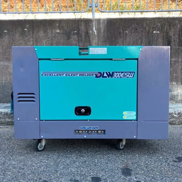 DENYO/デンヨー DLW-300ESW 300Aディーゼルエンジンウェルダー 二人用 DENYO/デンヨー DLW-300ESW 300Aディーゼルエンジンウェルダー 二人用