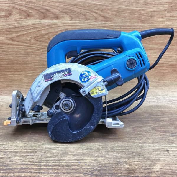 綺麗！Makita マキタ　電動ノコギリ　5240L makita/マキタ 5240L 125mm 内装マルノコ | 機械工具のMugendouネット
