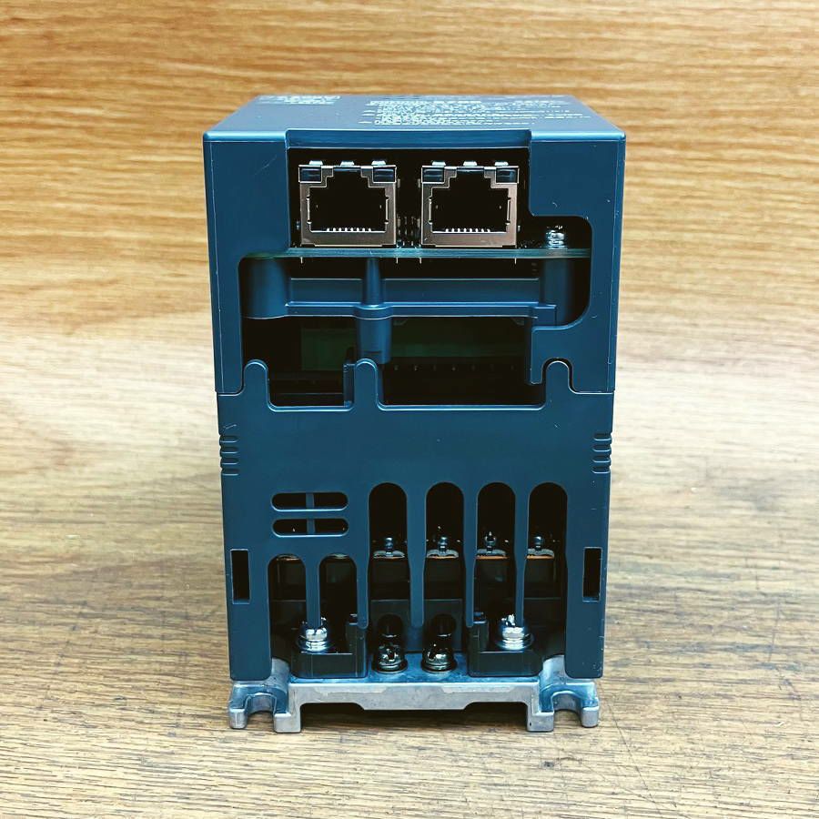 MITSUBISHI ELECTRIC/三菱電機 FR-E720-0.1KSC-GF01 0.1kW インバータ