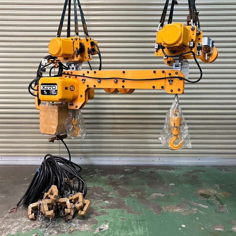 KITO/キトー 1t(500kg+500kg) 4m 2点水平吊り形 電動チェーンブロック