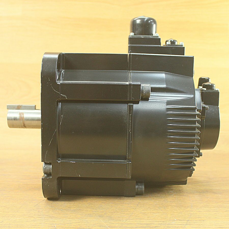 YASKAWA/安川電機 SGMRV-37ANA-YR12 ACサーボモーター | 機械工具の