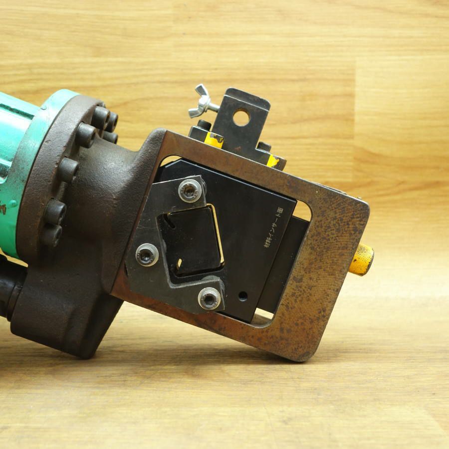 KAMEKURA/亀倉精機 LC-40 電動油圧式レースウェイカッター | 機械工具