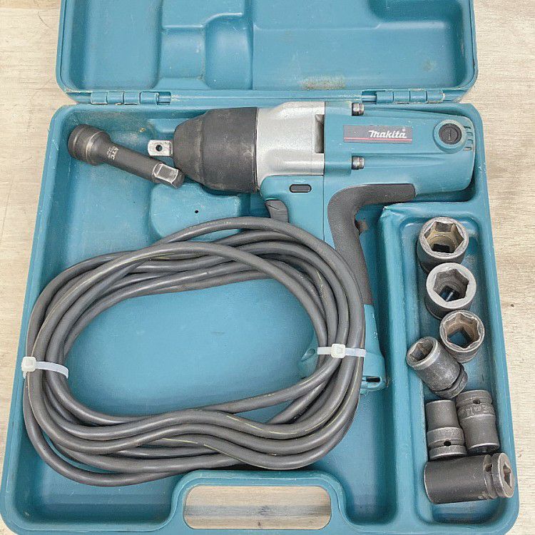 代理出品　マキタ　インパクトレンチ　TW0200　100V　管か14 makita/マキタ TW0200 12.7sq インパクトレンチ 100V | 機械工具の
