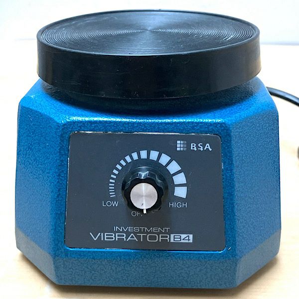 高出力 バイブレーター（Investment Vibrator B4）100V／動作確認済み BSA INVESTMENT VIBRATOR B4 バイブレーター 100V | 機械工具の