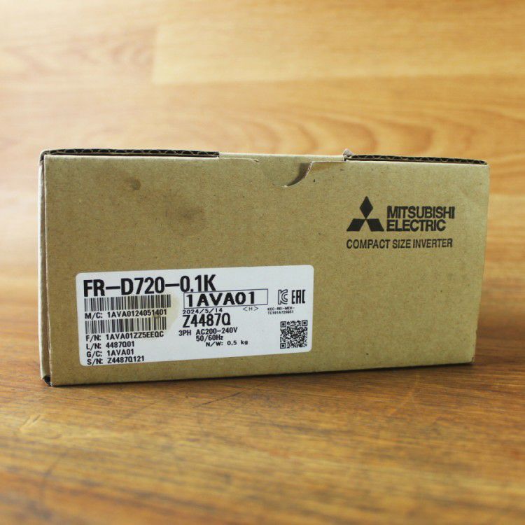 三菱電機 FR-D720-0.1K インバータ FREQROL-D700 3相200V/0.1kW(100W