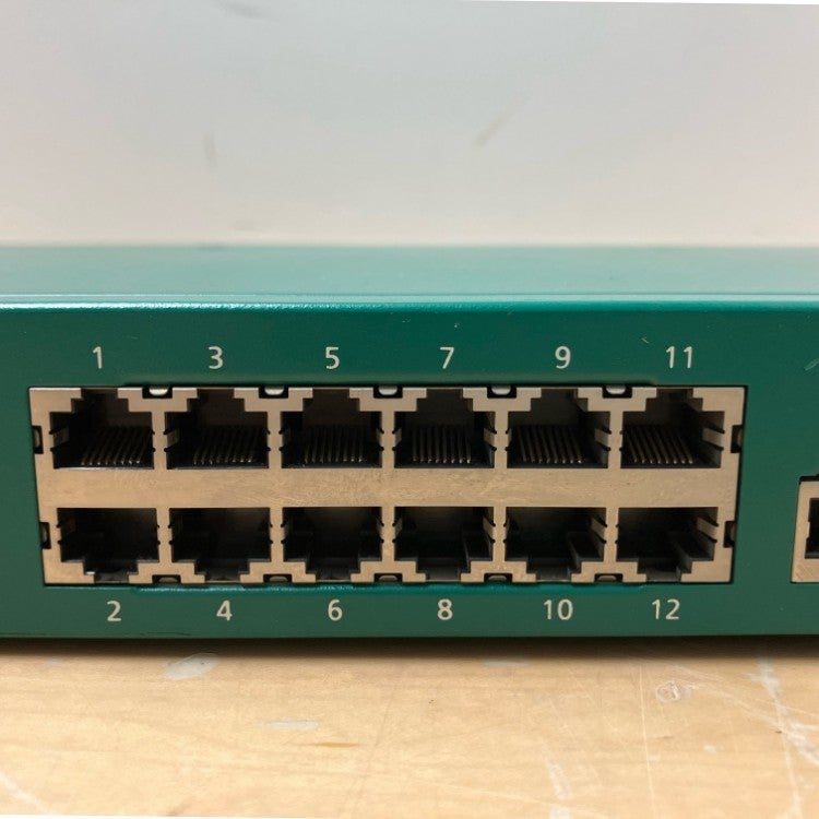【通電確認】switch-M12PWR PN231299 PoEスイッチングハブ パナソニック Switch-M12PWR PN231299 [グリーン/ブラック] 価格比較