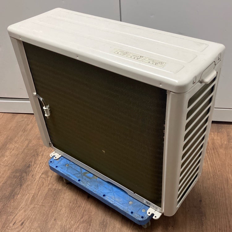 TOSHIBA/東芝 2.2kW 6畳 ルームエアコン 大清快 RAS-K221DXY(W) 2023年