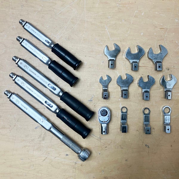 東日トルクレンチ 売ります‼️ 東日製作所/TOHNICHI/トーニチ ヘッド交換式トルクレンチ5本セット