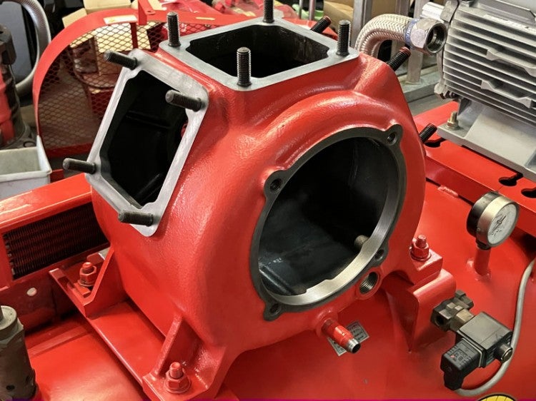 引取限定・大阪吹田・分解整備済】富士 中圧 7.5kW 10馬力 給油式