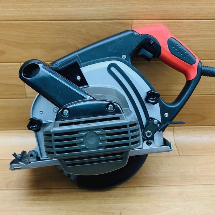 新ダイワ B18N2 防塵カッター180㎜ 本体のみ コード式【市川行徳店】【店頭取引限定】【中古】管理番号：IT9J72ZYZ8A8 Amazon | やまびこ産業機械 新ダイワ B18N2-D 防塵カッター | 切断機