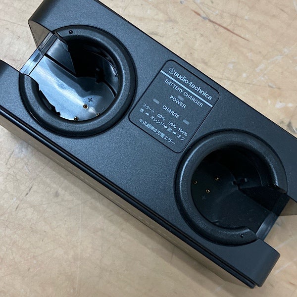 audio-technicaワイヤレスマイクロフォンATIR-T88&充電器 audio-technica/オーディオテクニカ ATIR-T880 赤外線ワイヤレスマイク