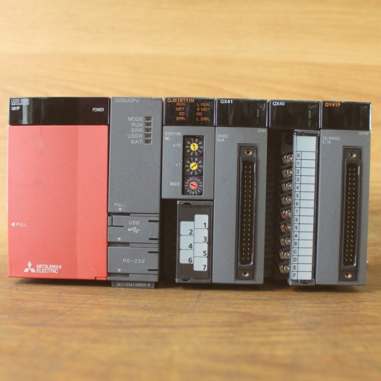 三菱 Q00UCPU/Q61P/QJ61BT11N/QX41/QX40/QY41P/Q35B CPUユニットセット