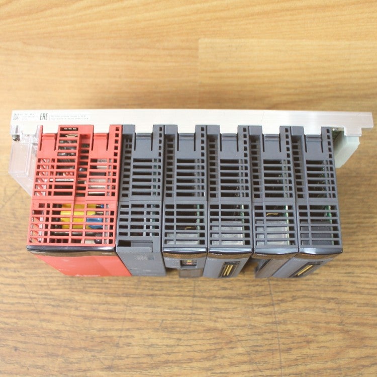 三菱 Q00UCPU/Q61P/QJ61BT11N/QX41/QX40/QY41P/Q35B CPUユニットセット