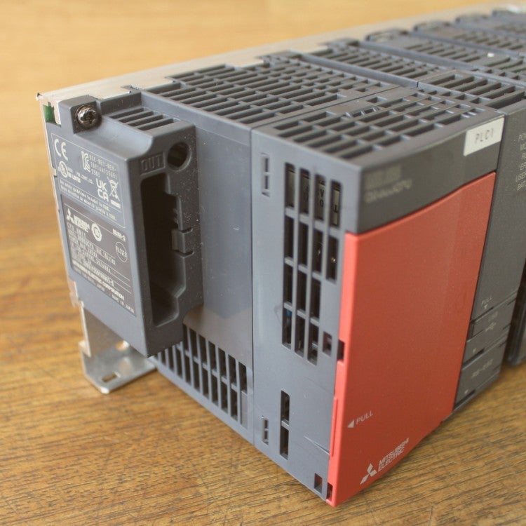 その他 Q00UJCPU Amazon | Q00UJCPU ユニバーサルモデルQCPU Q00UJCPU 品質保証 （産業