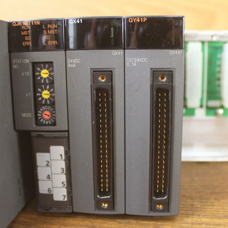 三菱 Q03UDVCPU/Q35B/Q61P/QJ61BT11N/QX41/QY41P CPUユニットセット