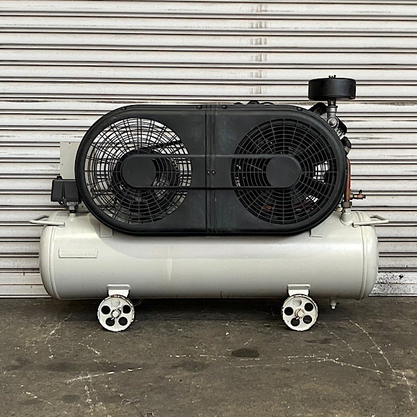 分解整備済み】アネスト岩田 2.2kW 3馬力 給油式レシプロ