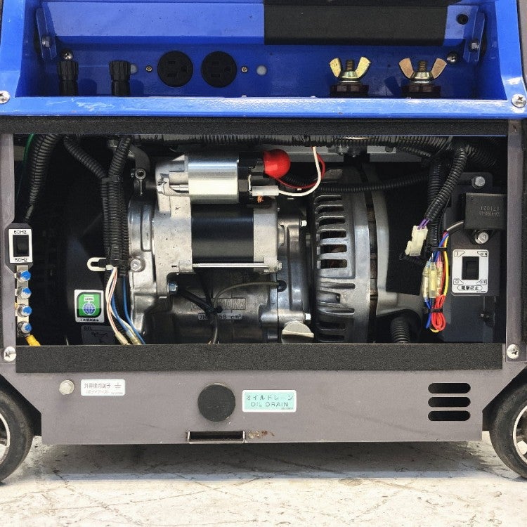 DENYO 溶接機 GAW-190ES2 デンヨー ウェルダー (7786) DENYO/デンヨー GAW-190ES2 防音型ガソリンエンジン溶接機 エンジン