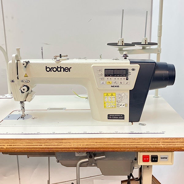 brother ブラザー NEXIO S-7250A-303 工業用本縫いミシン 作業台