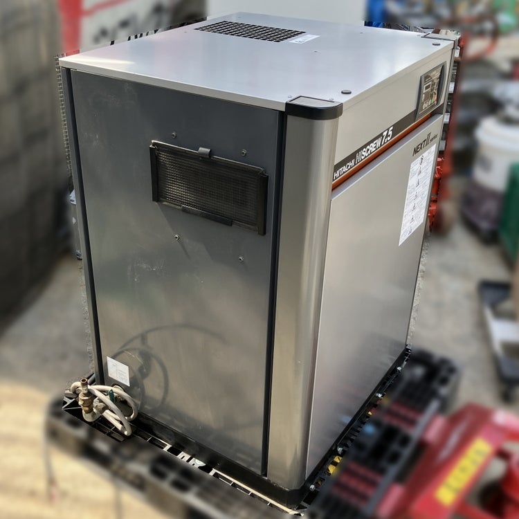機械コンプレッサー200v 日立 10馬力 スクリューコンプレッサー 給油式 7.5kW エアコンプレッサ