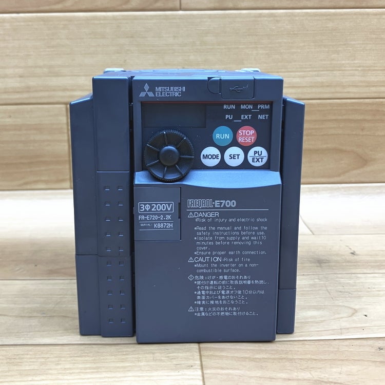 MITSUBISHI/三菱電機 FR-E720-2.2K インバータ FREQROL-E700シリーズ 3