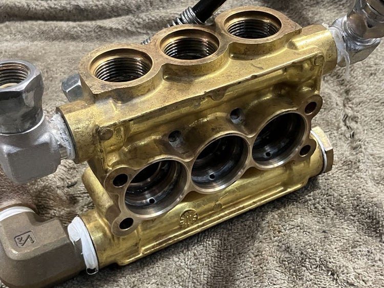 分解整備済】SEIWA/精和産業 14.7MPa 13L/min エンジン式高圧洗浄機 JC