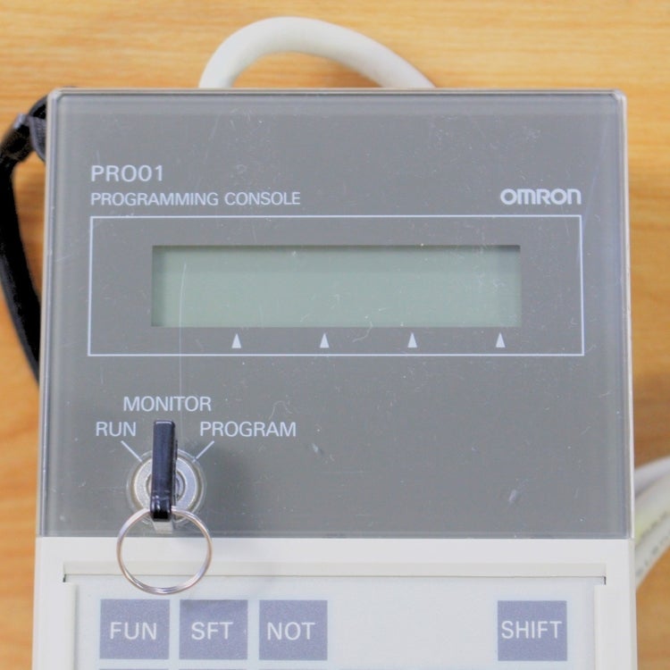 OMRON/オムロン CQM1-PR001-E プログラミングコンソールユニット PLC